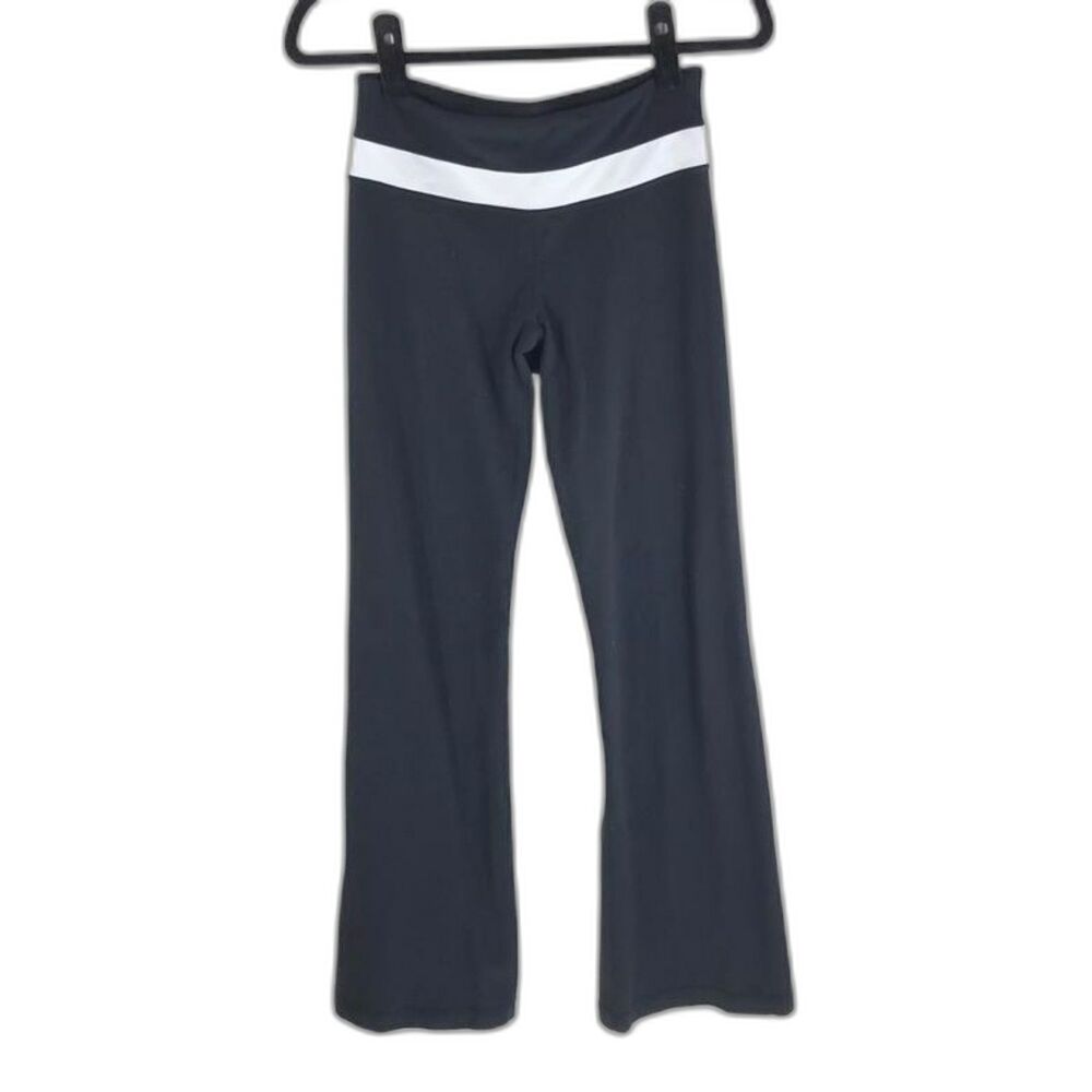 LULULEMON Groove Pant Boot Cut Black and White Flare Leggings Womens Size 4 - Picture 9 of 10